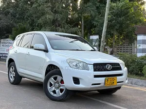 Toyota RAV4 2008 White