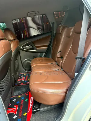 Toyota RAV4 2008 White