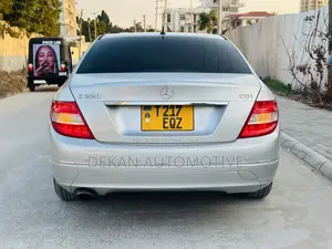 Mercedes-Benz C220 Classic 2008 Silver