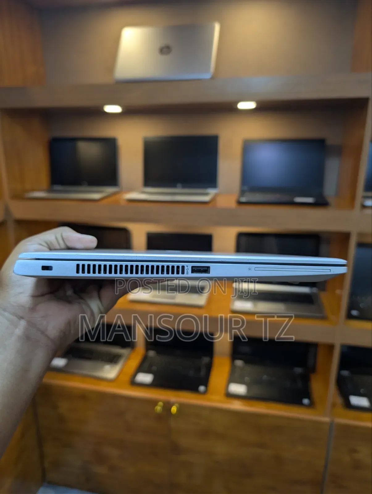 New Laptop HP EliteBook 830 G5 8GB Intel Core i5 SSD 256GB