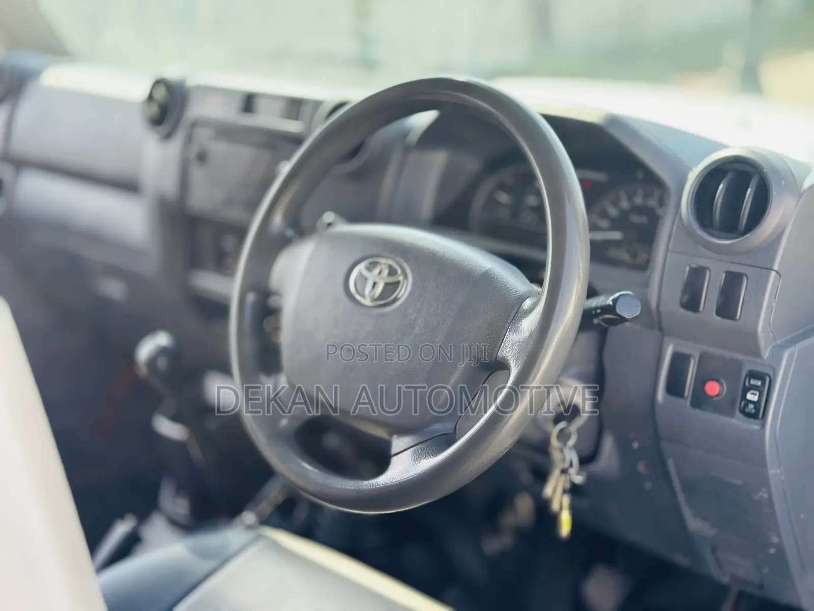Toyota Land Cruiser 79 Series 2018 White