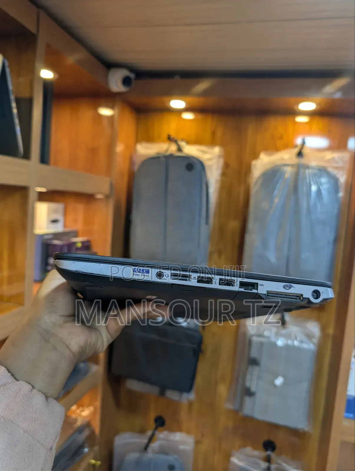 New Laptop HP EliteBook 840 G2 8GB Intel Core i7 SSD 256GB