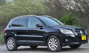 Volkswagen Tiguan 2009 Black