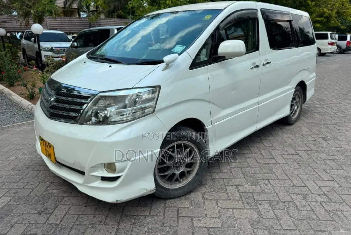 Toyota Alphard 2007 White