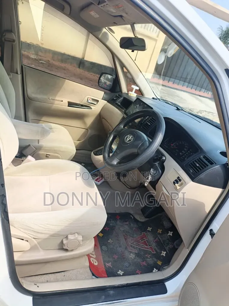 Toyota Corolla Spacio 2007 White