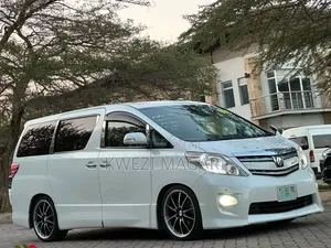 Toyota Alphard 2009 White