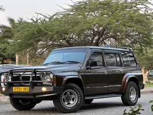 Nissan Patrol 1992 Brown