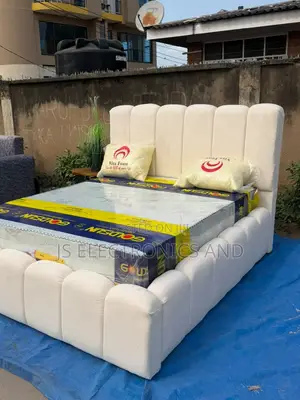 Kitanda Bedsofa Sofa 5x6 Mpya Kali Sana (Kitanda Tu)