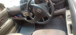 Toyota Passo 2005 Silver