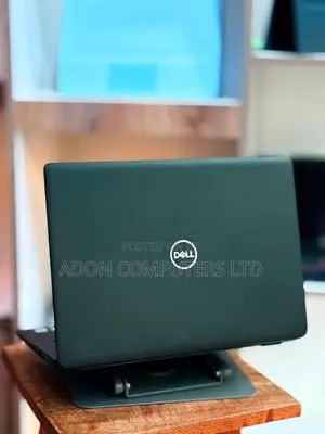 Laptop Dell Latitude 3400 8GB Intel Core i7 SSD 512GB