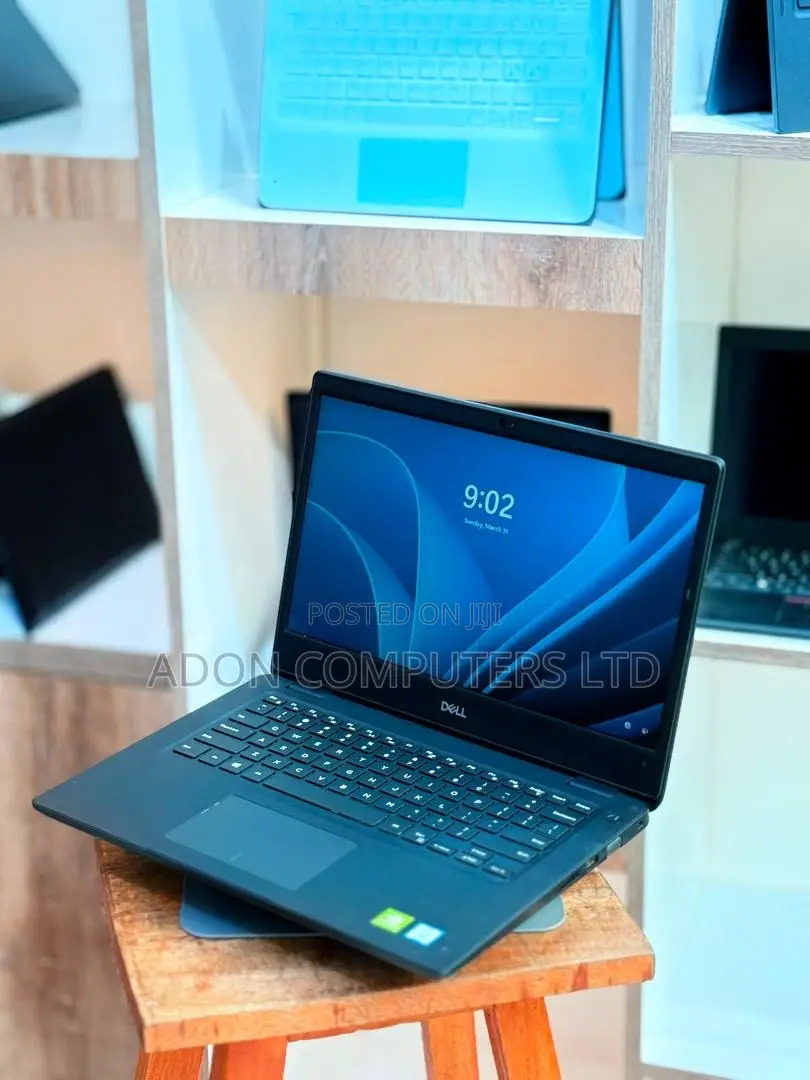 Laptop Dell Latitude 3400 8GB Intel Core i7 SSD 512GB