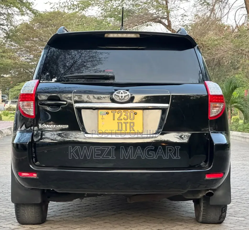 Toyota Vanguard 2009 Black