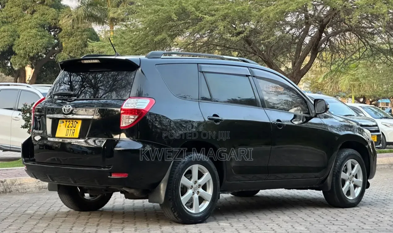 Toyota Vanguard 2009 Black