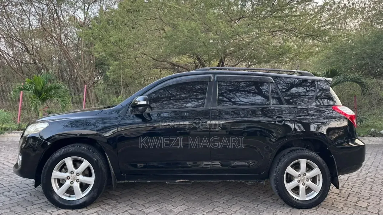 Toyota Vanguard 2009 Black