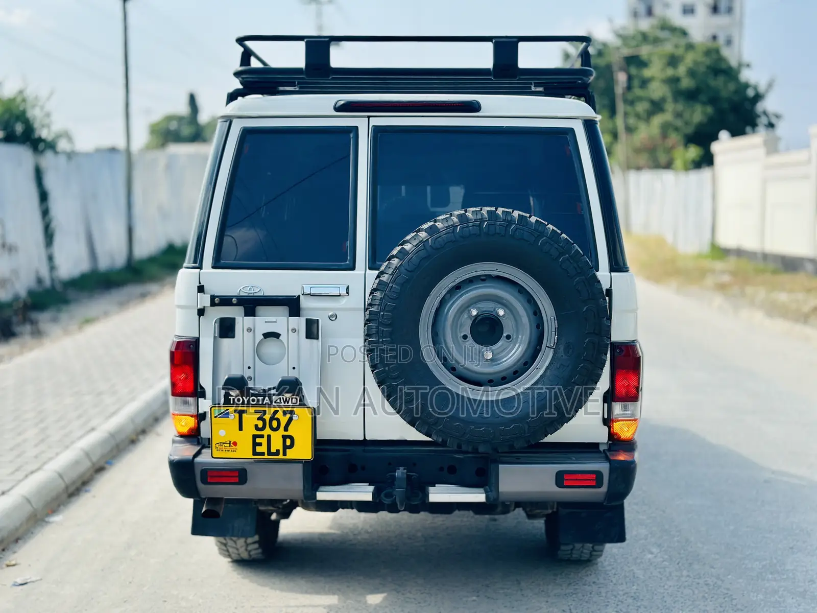 Toyota Land Cruiser 79 Series 2016 White
