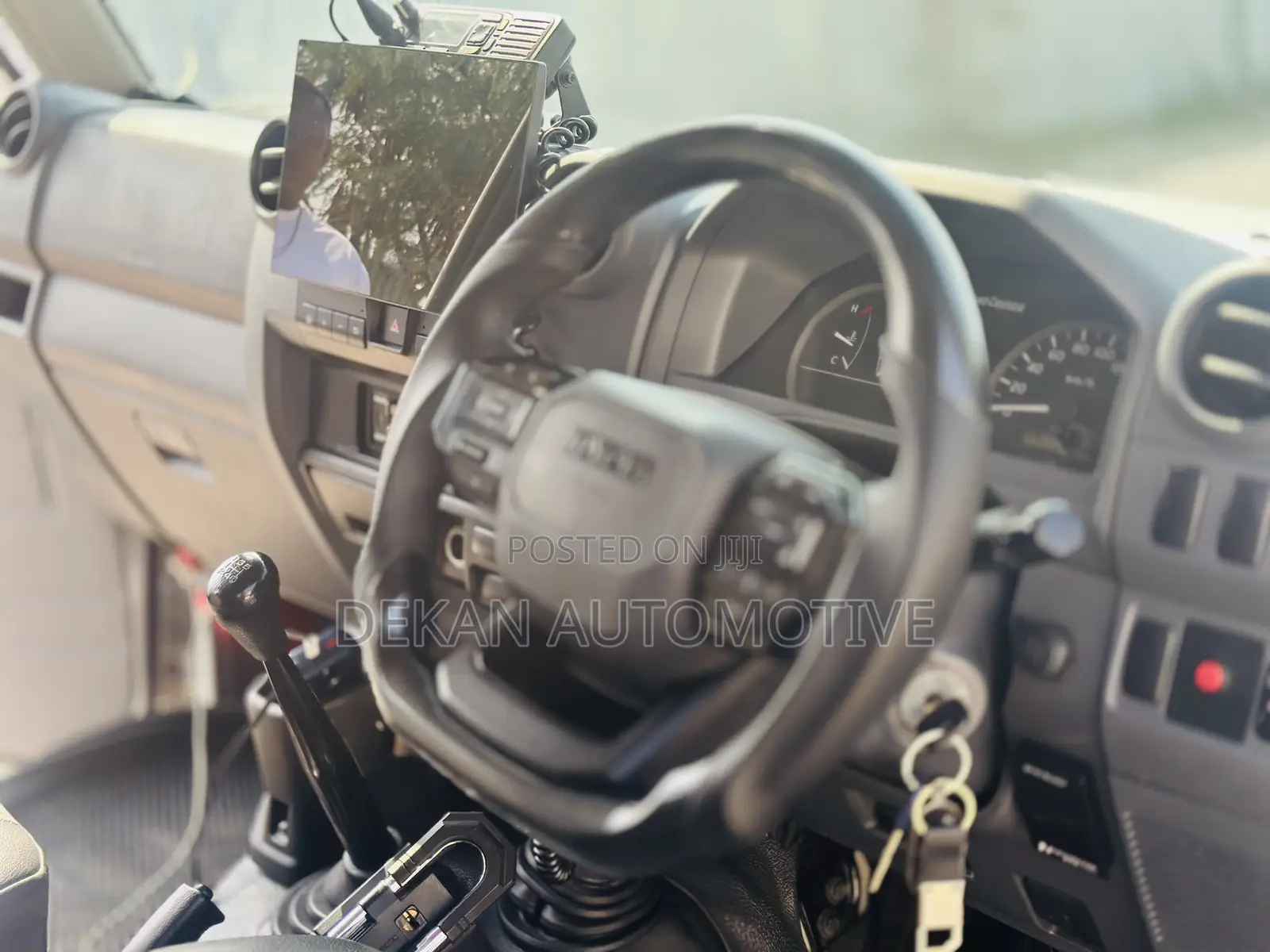 Toyota Land Cruiser 79 Series 2016 White