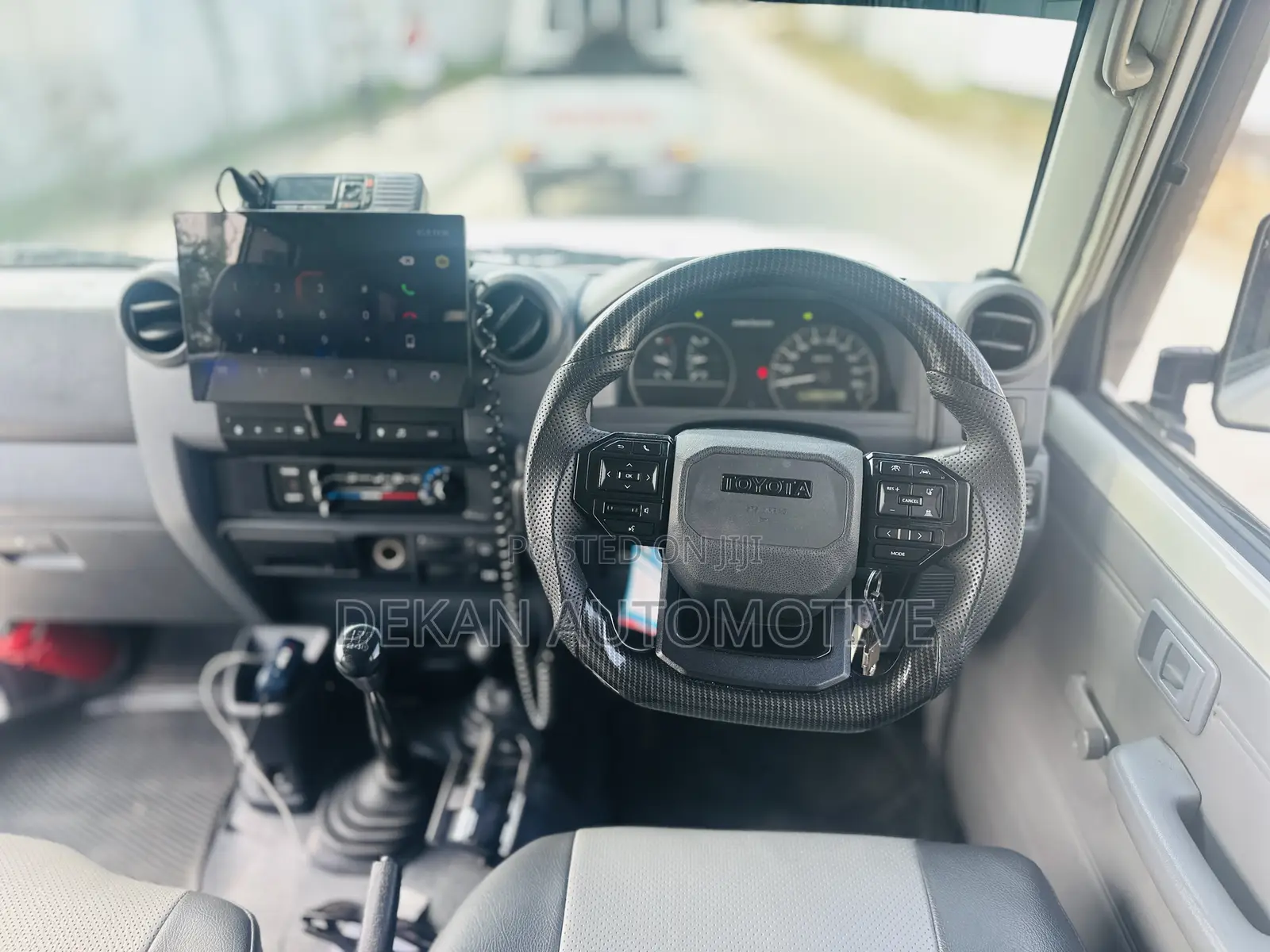 Toyota Land Cruiser 79 Series 2016 White