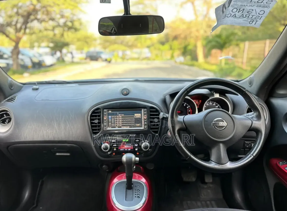 Nissan Juke 2011 Black