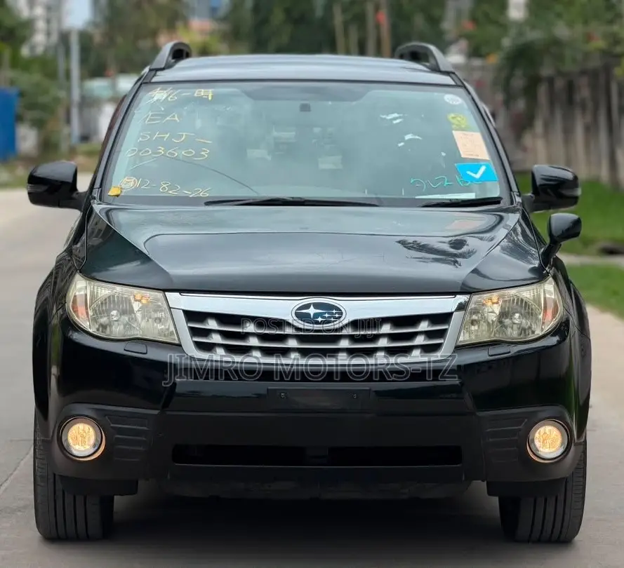 Subaru Forester 2010 Black