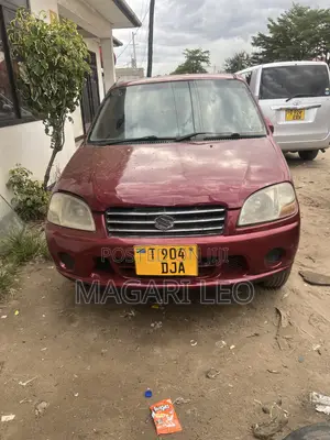 Suzuki Swift 2003 Red