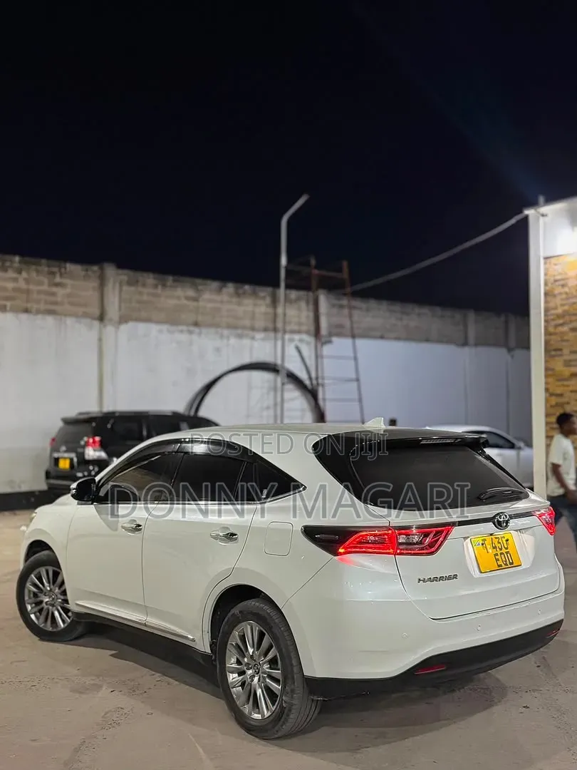 Toyota Harrier 2015 White