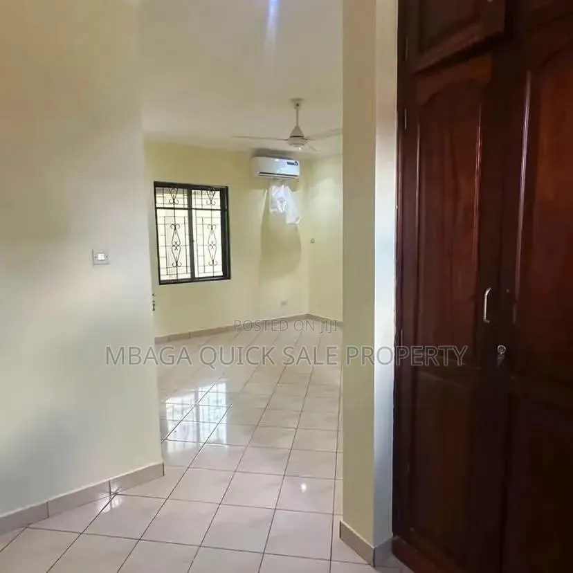 3bdrm House in Kinondoni for rent