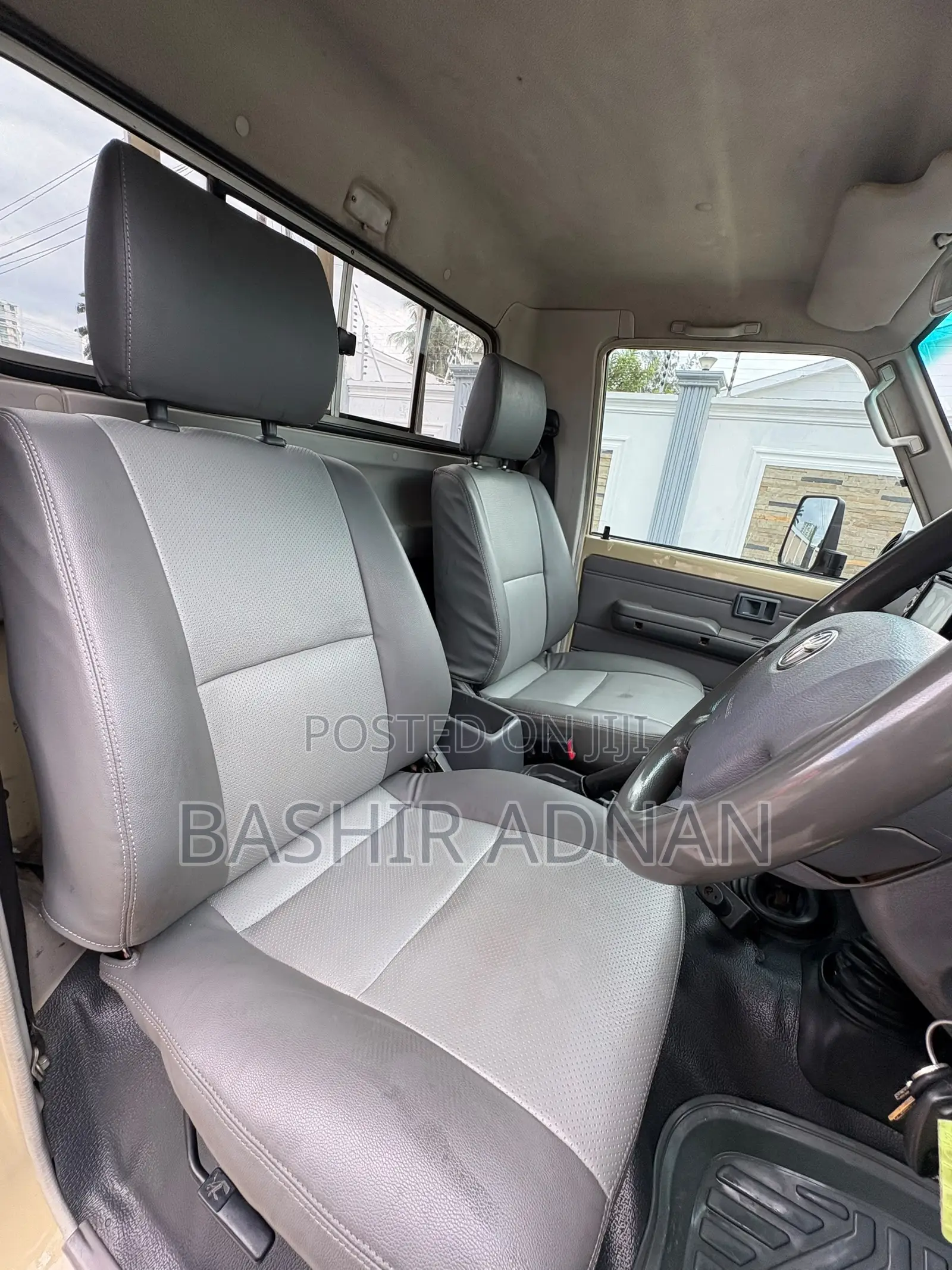 Toyota Land Cruiser 79 Series 2015 Beige