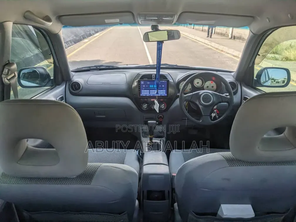 Toyota RAV4 2004 Silver
