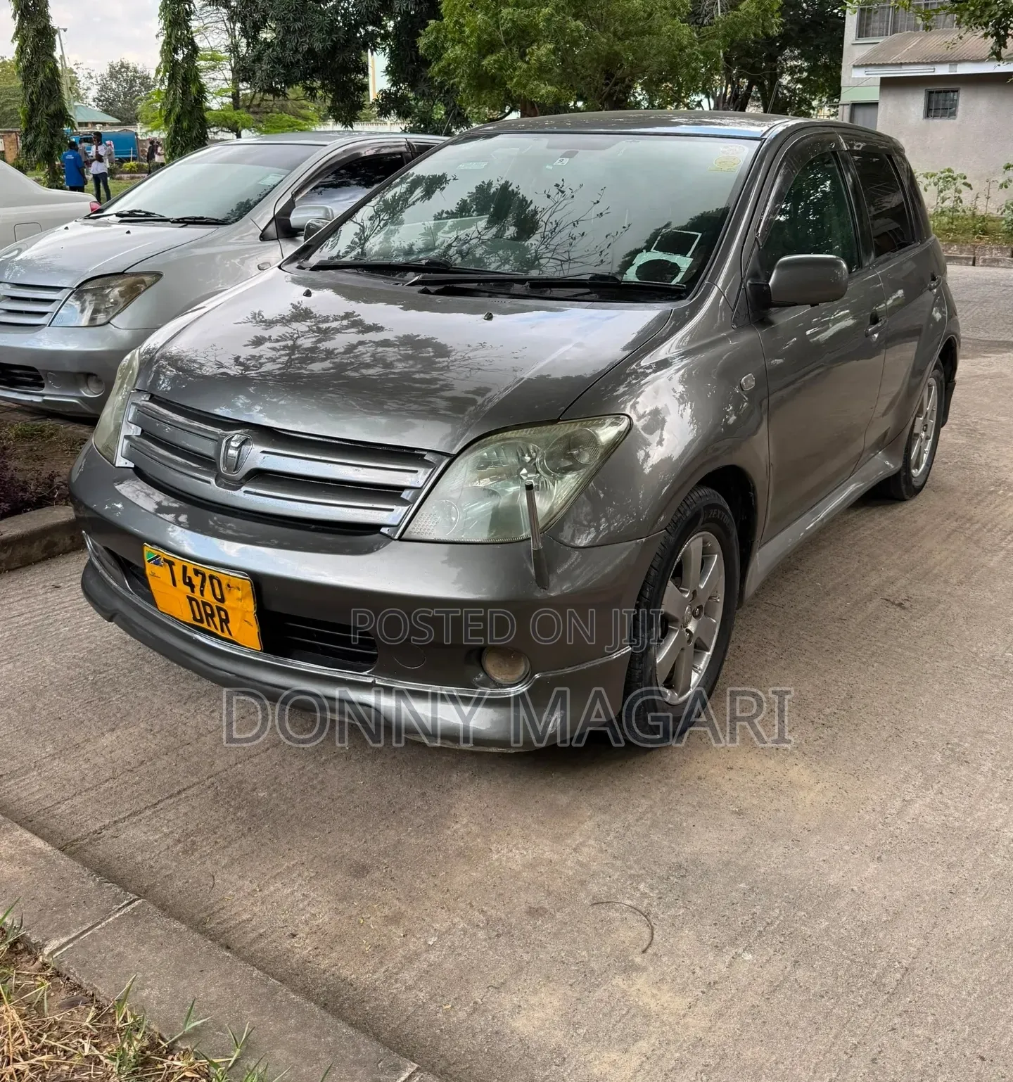 Toyota IST 2004 Gray