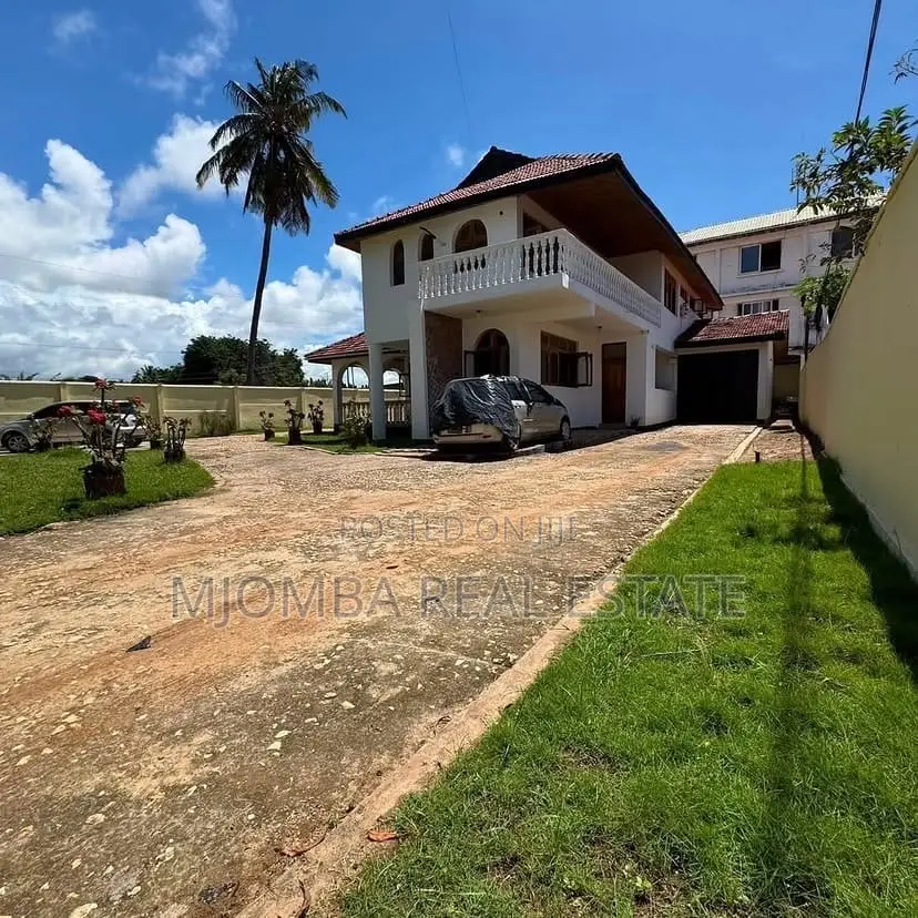 Furnished 4bdrm Bungalow in Mbezi Beach for sale