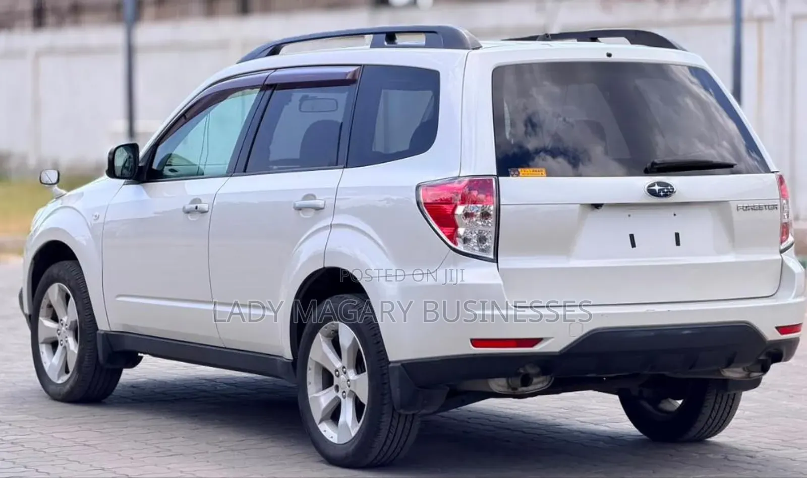 Subaru Forester 2009 White