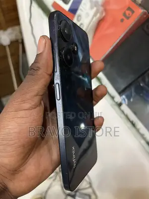 Infinix Hot 30i 128 GB Black