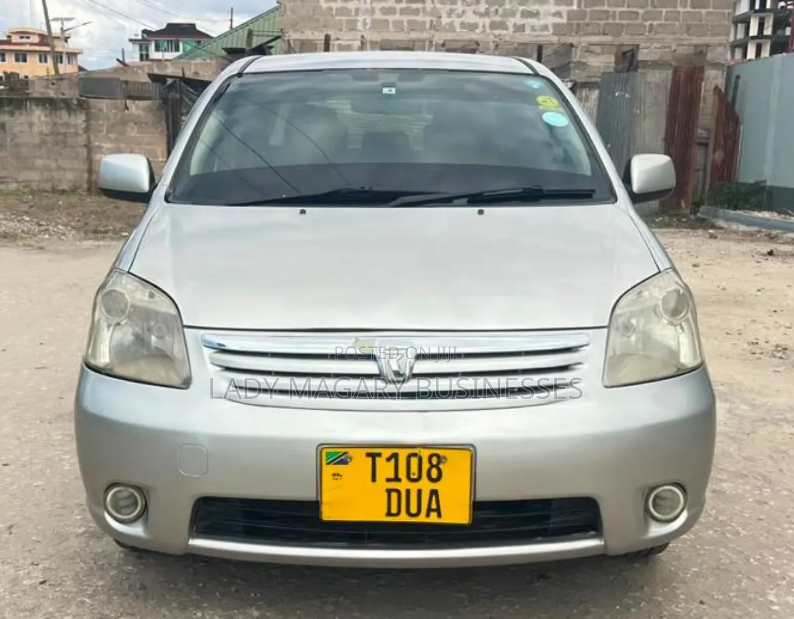 Toyota Raum 1.5 FWD 2004 Beige