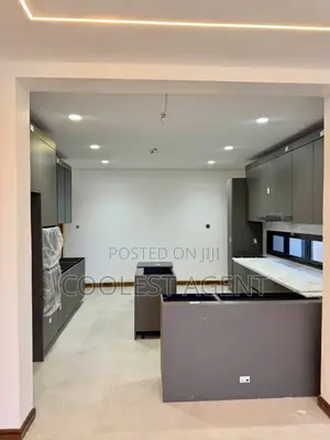 Furnished 4bdrm Villa in Coolest Estate, Oyster Bay for rent