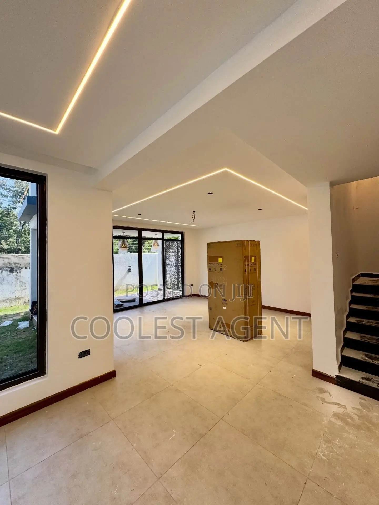 Furnished 4bdrm Villa in Coolest Estate, Oyster Bay for rent
