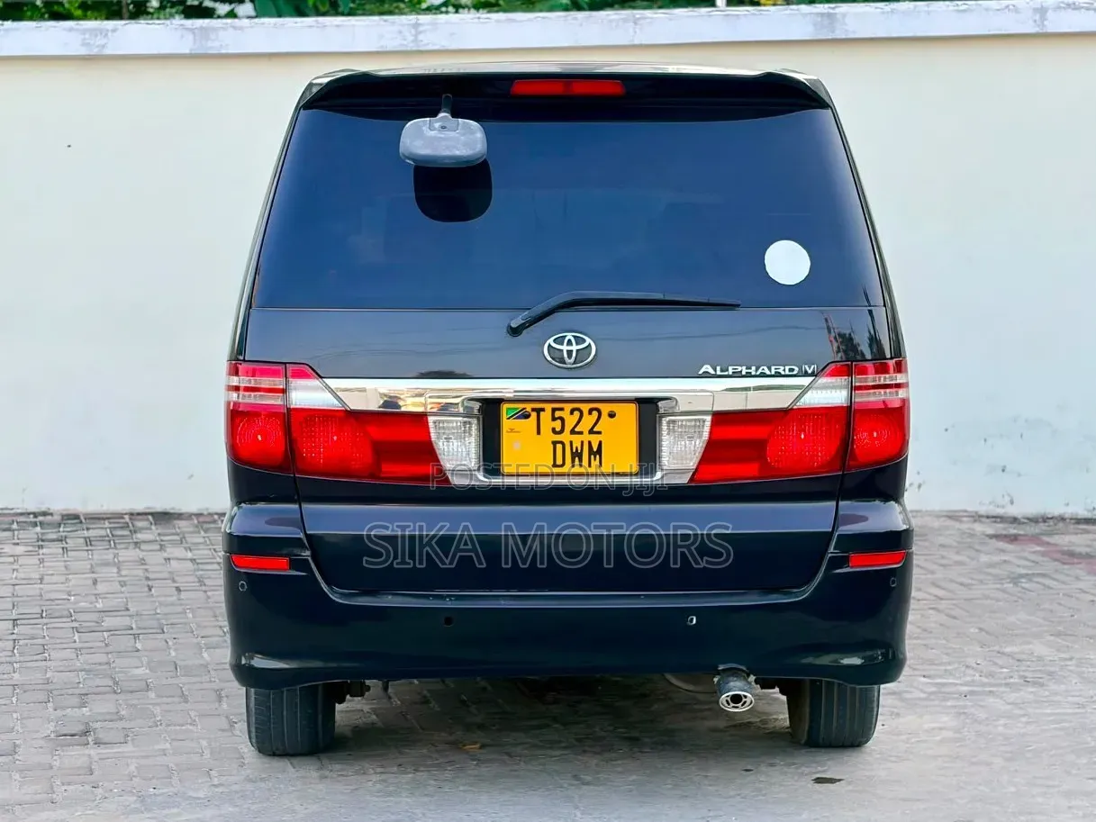 Toyota Alphard 2004 Black