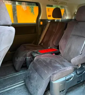 Toyota Vellfire V 2.4 FWD 7-Seater 2009 Black