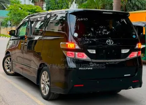 Toyota Vellfire V 2.4 FWD 7-Seater 2009 Black