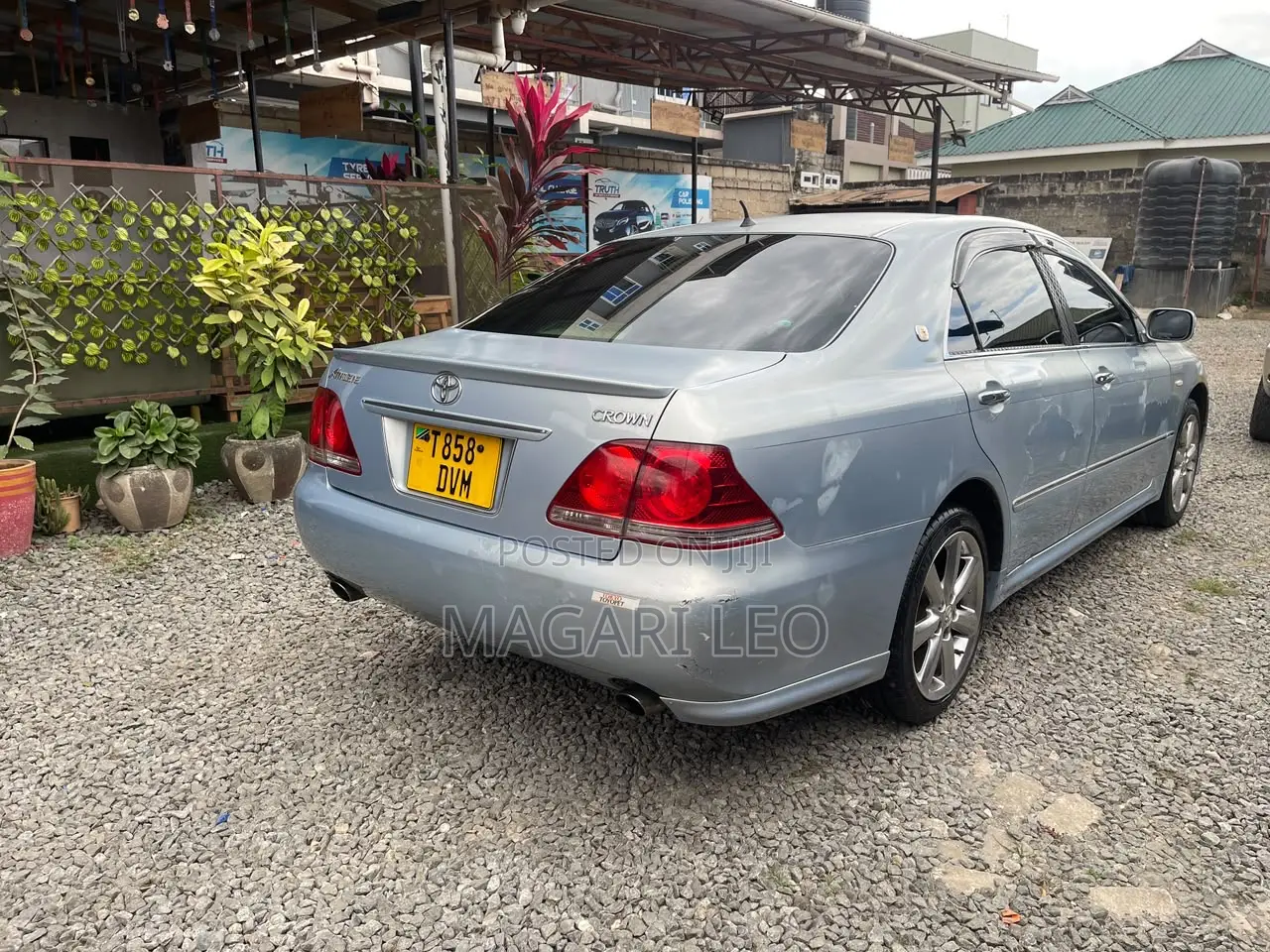 Toyota Crown Royale 2005 Blue