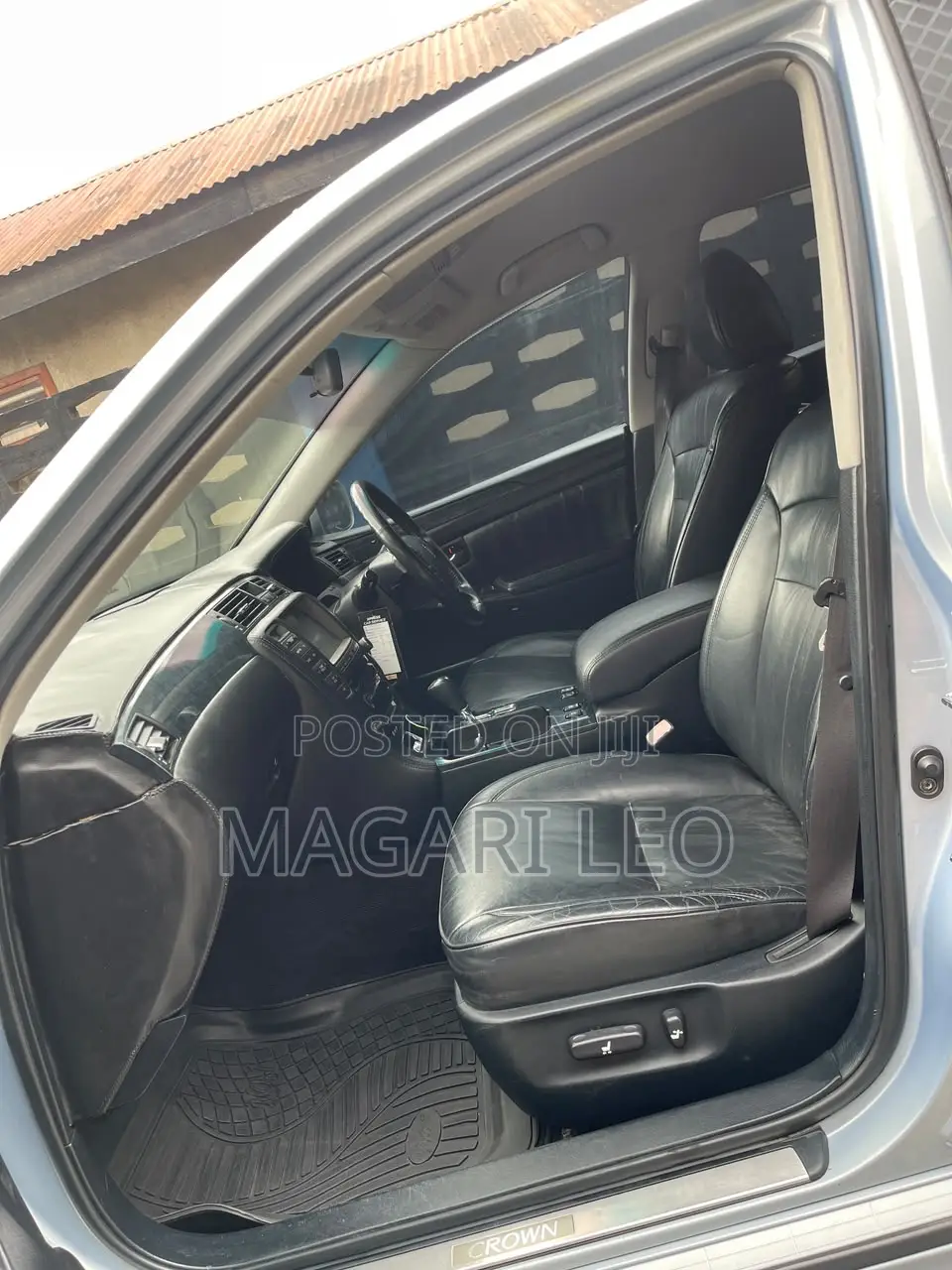 Toyota Crown Royale 2005 Blue