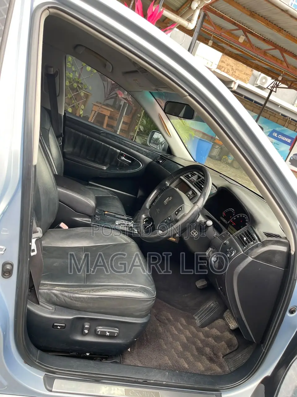 Toyota Crown Royale 2005 Blue