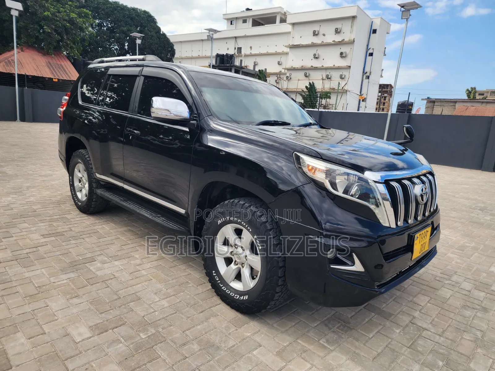 Toyota Land Cruiser Prado 2015 Black