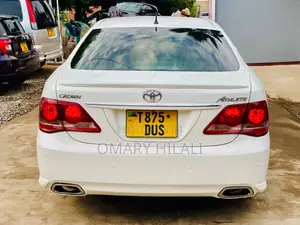 Toyota Crown 2009 Pearl