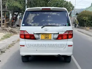 Toyota Alphard 2.4 Petrol AWD 2007 White