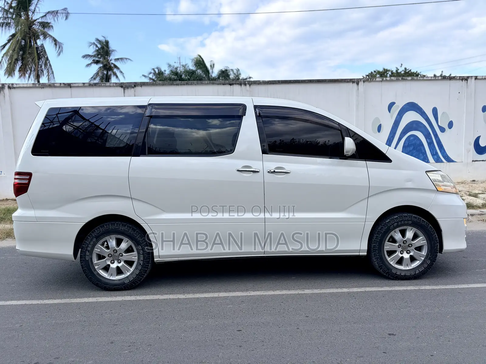 Toyota Alphard 2.4 Petrol AWD 2007 White
