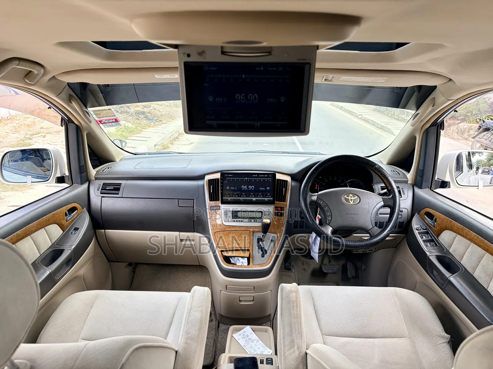 Toyota Alphard 2.4 Petrol AWD 2007 White