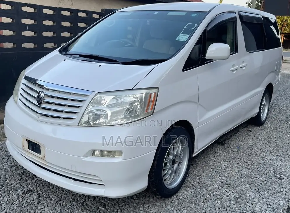 Toyota Alphard 2.4 Petrol AWD 2005 White