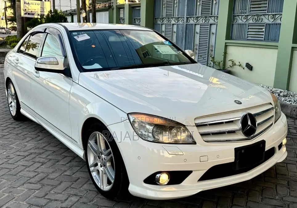 Mercedes-Benz C-Class 2008 White