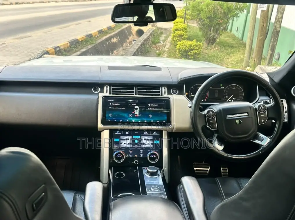 Land Rover Range Rover Vogue 2017 White