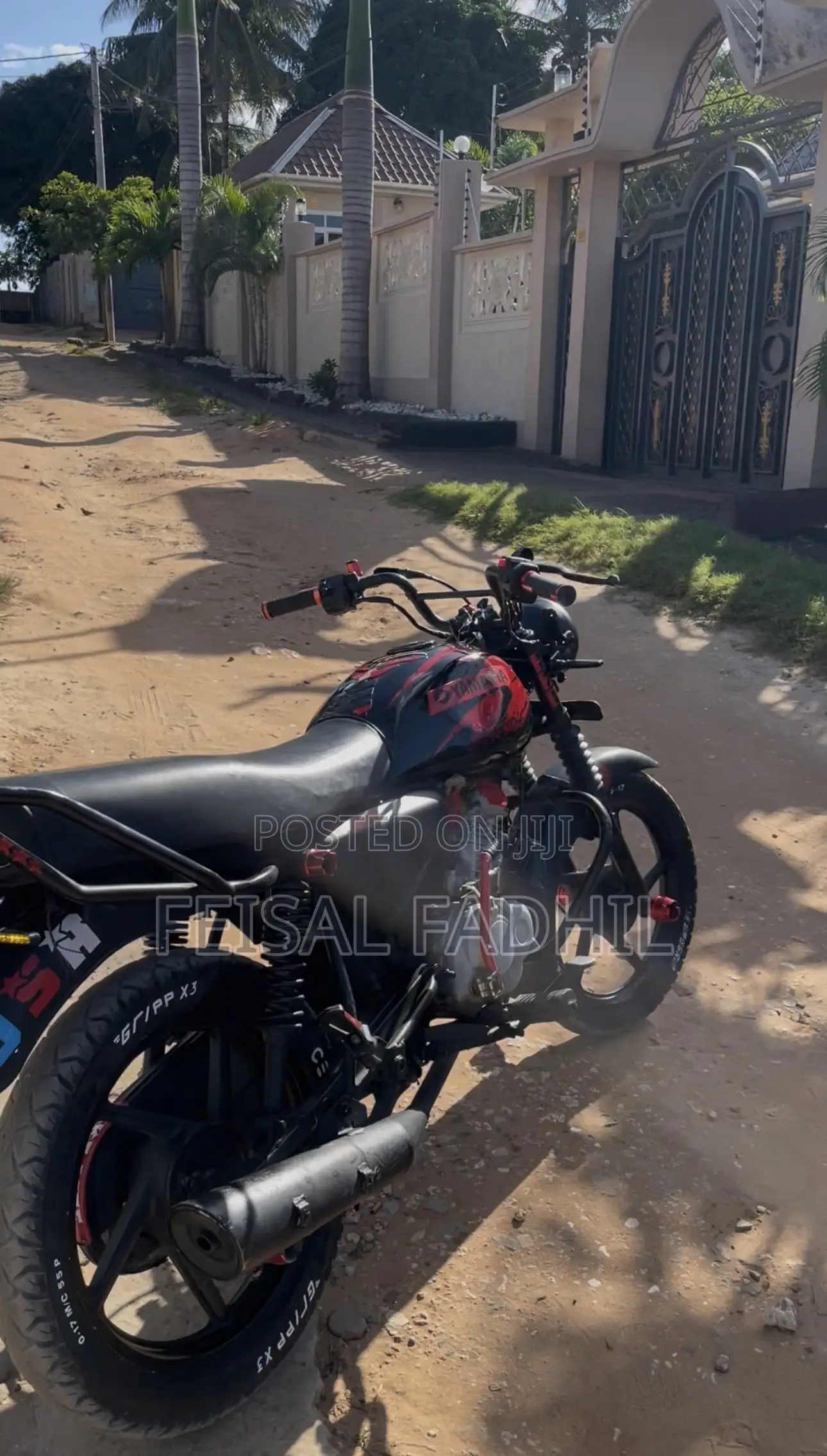 Bajaj Boxer X125 2023 Black